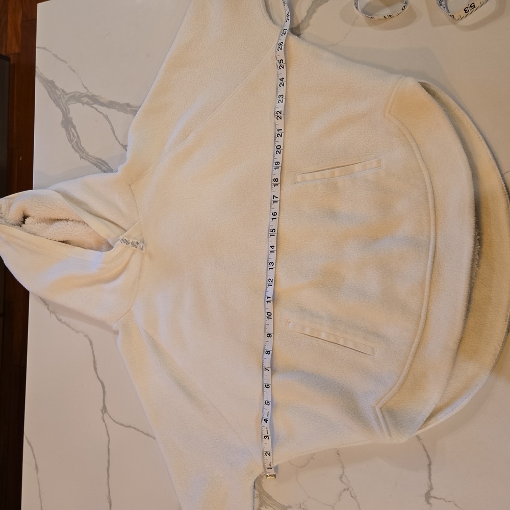 Alo Yoga Womens Activewear Sherpa Pullover Hoodie Cream White Size Medium - Picture 9 of 10